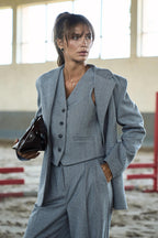 Essential Vest Gray