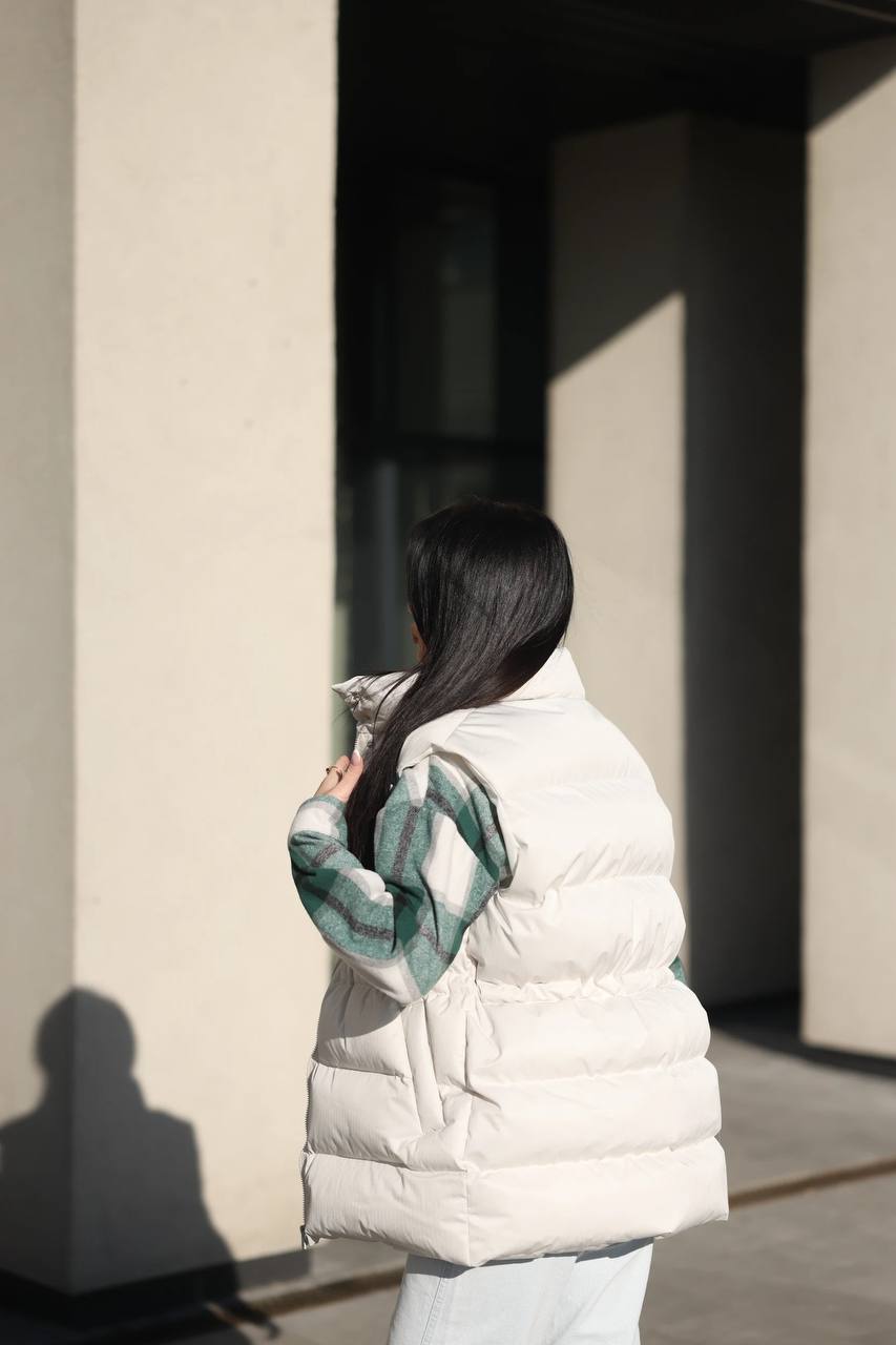 Soft Structure Vest White