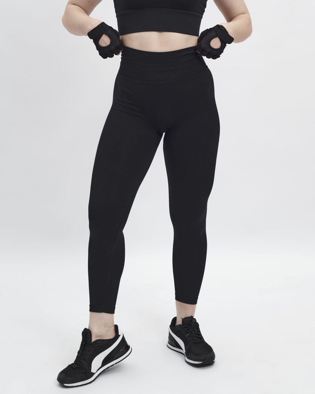 Base Black Leggings