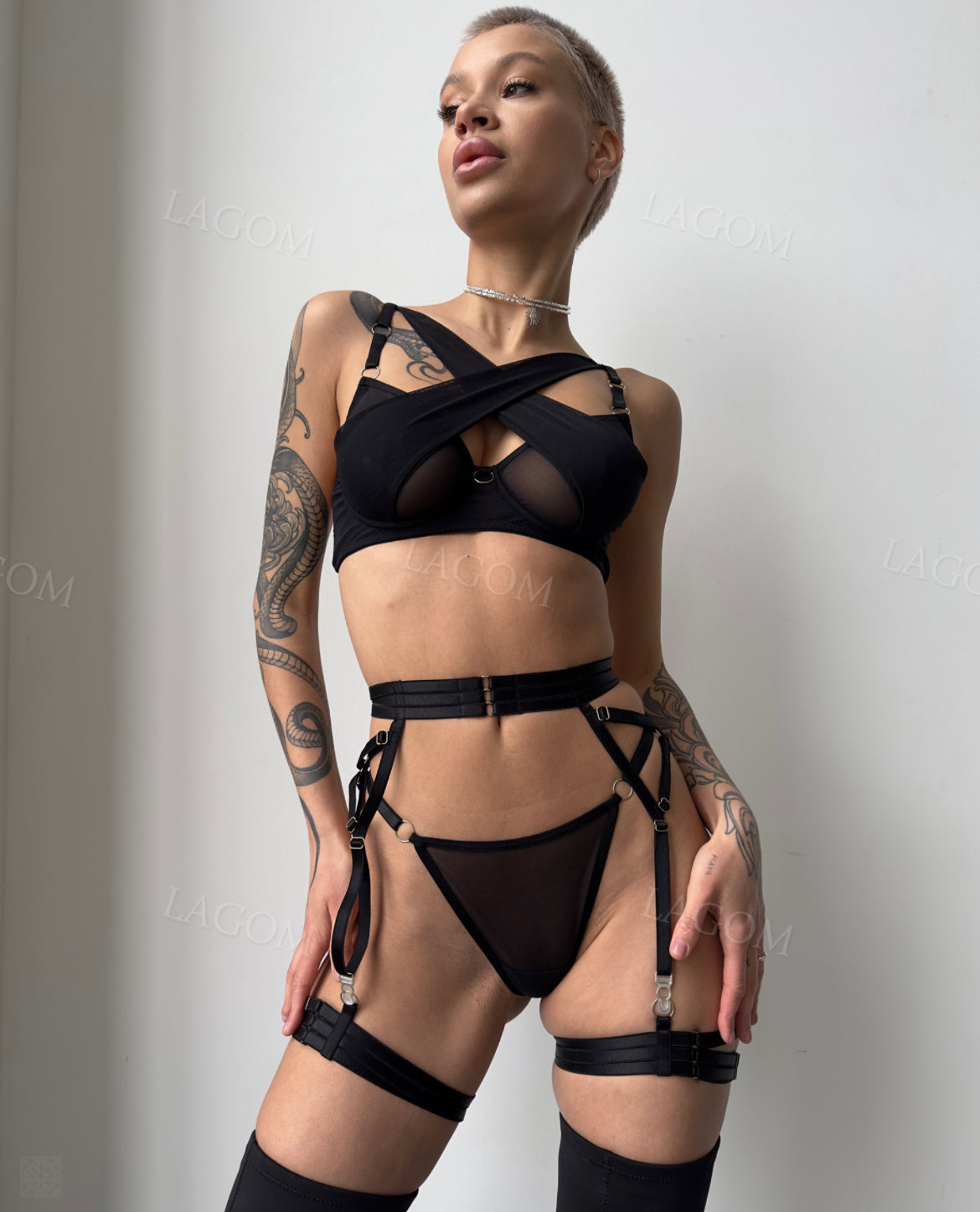 KELSEY BLACK Stretch Mesh Set