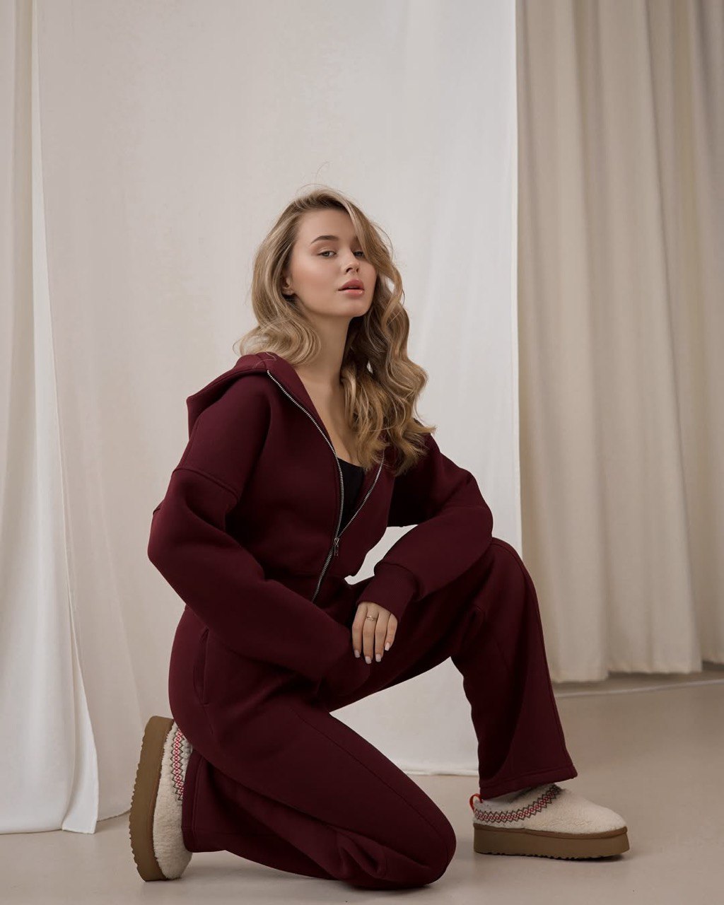Burgundy Comfort Set